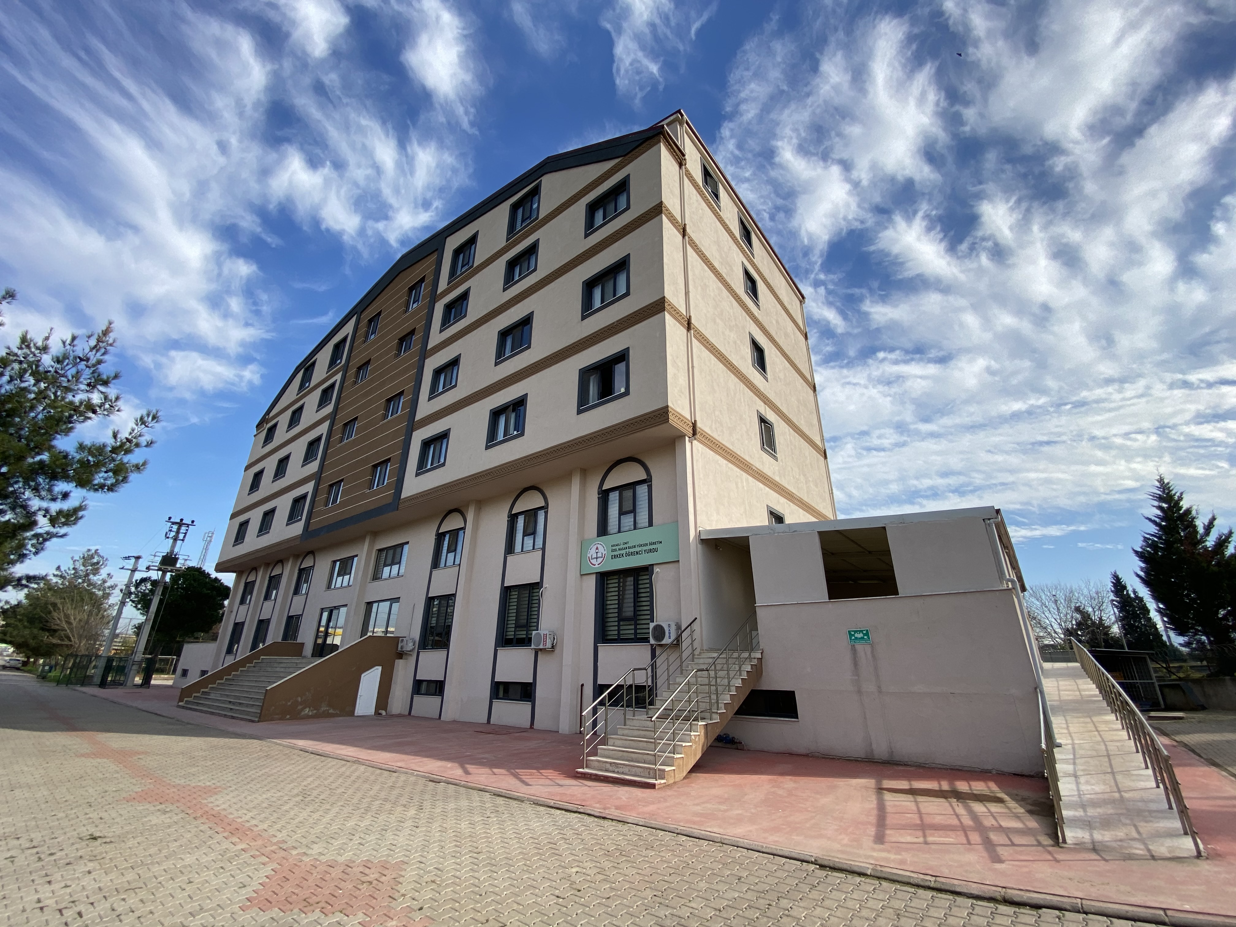 Hasan Basrı Yükseköğretim Erkek Öğrenci Yurdu