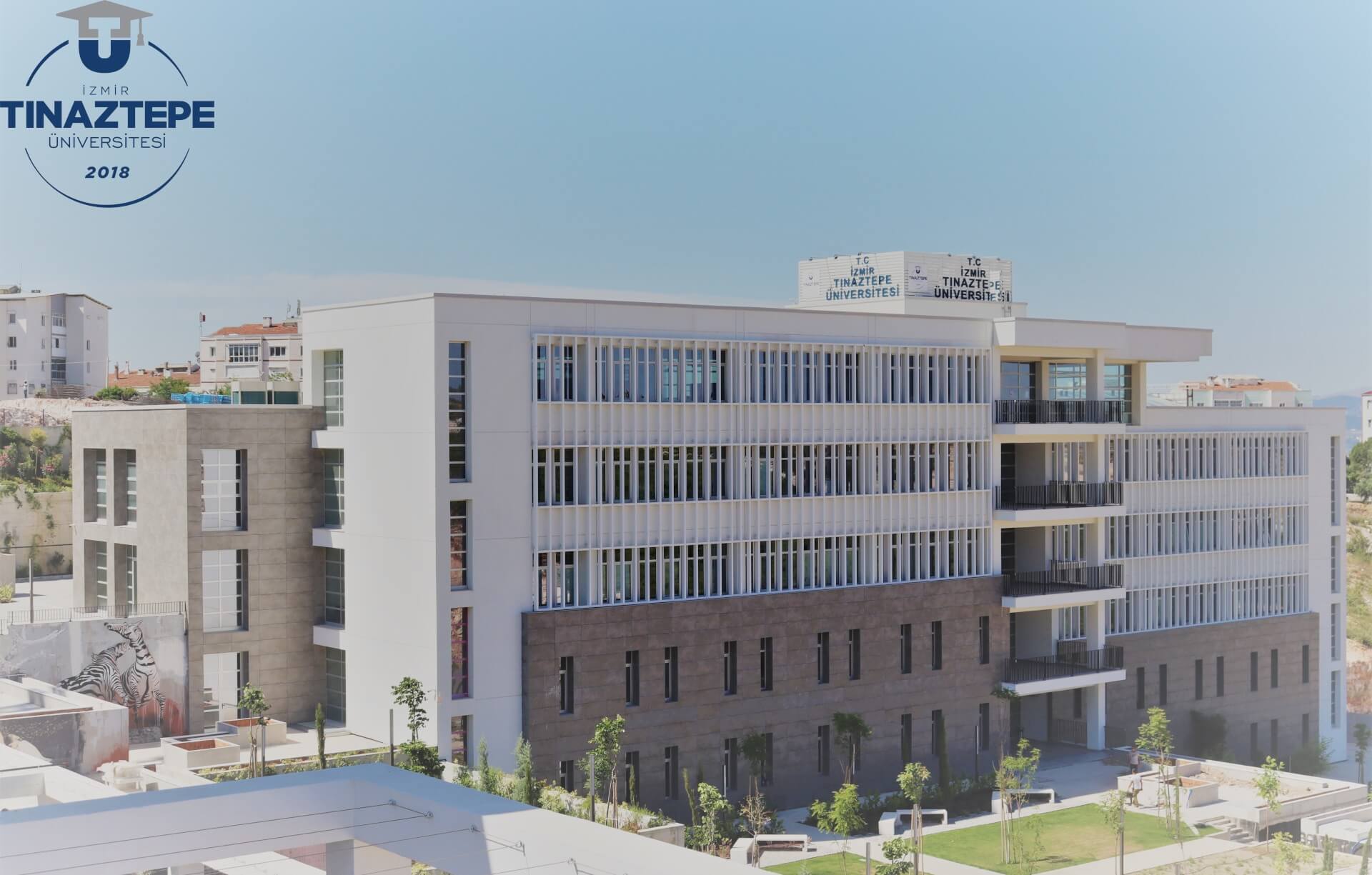 جامعة إزمير تينازتيبه -  İZMİR TINAZTEPE ÜNİVERSİTESİ