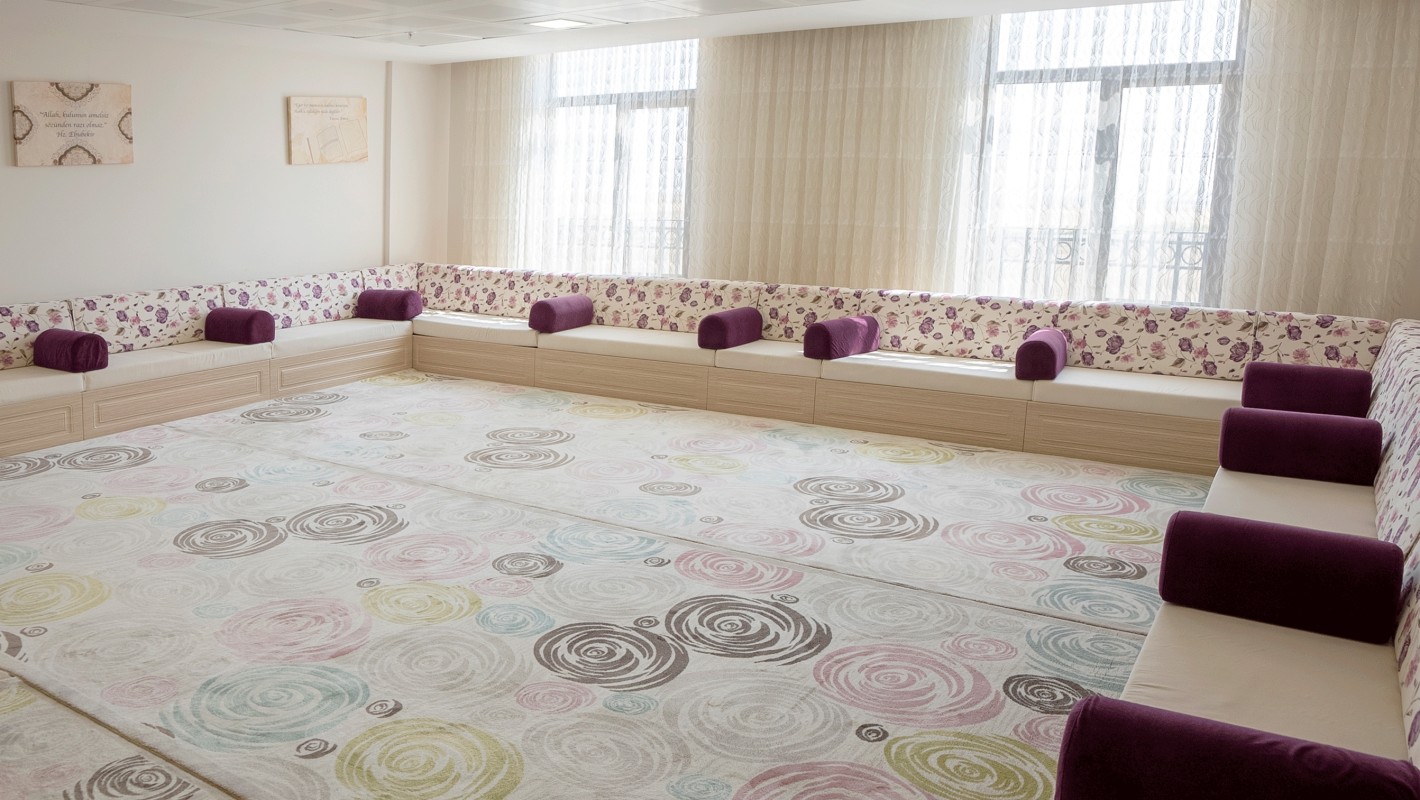 Mümine Hatun Yükseköğretim Kız Öğrenci Yurdu