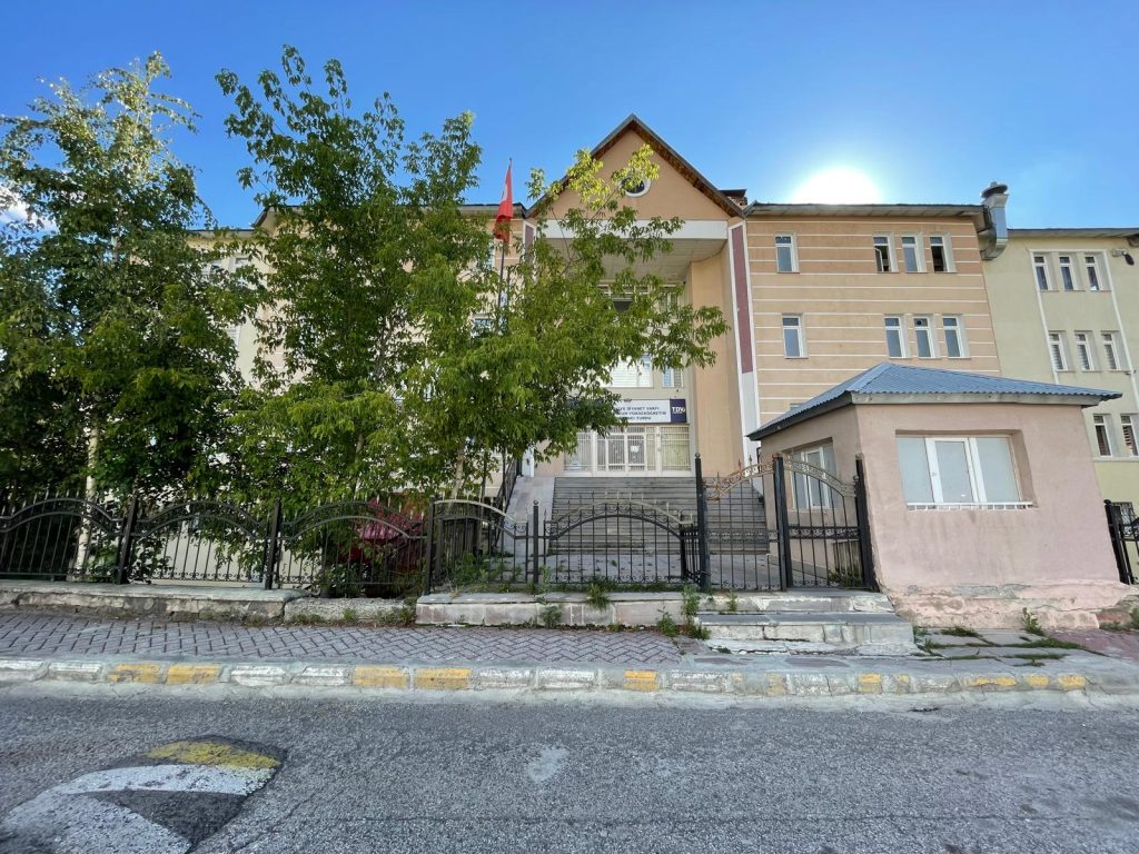 TÜRKİYE DİYANET VAKFI ERZURUM YÜKSEKÖĞRENİM KIZ ÖĞRENCİ YURDU