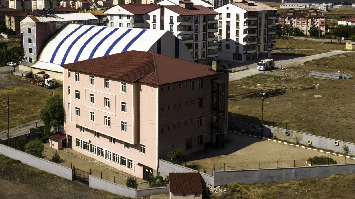 Özel Ensar Vakfı Bitlis Yükseköğrenim Erkek Öğrenci Yurdu