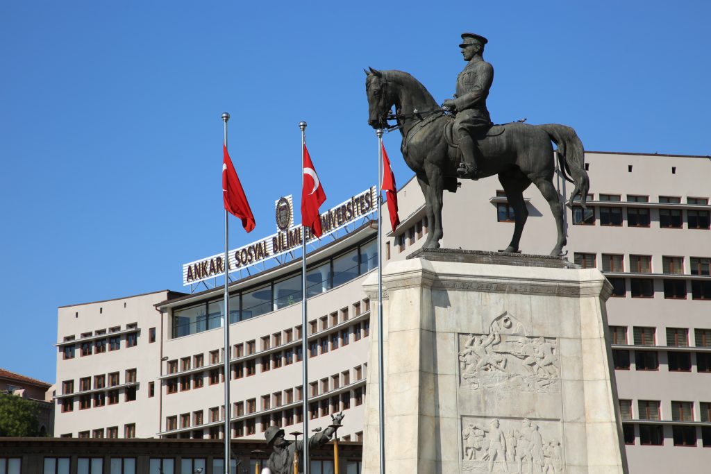 ANKARA SOSYAL BİLİMLER ÜNİVERSİTESİ _ جامعة أنقرة للعلوم الاجتماعية