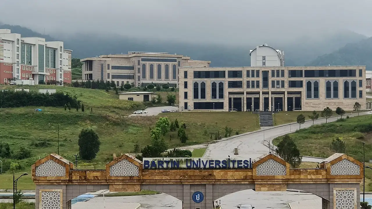 جامعة بارتن- Bartın Üniversitesi