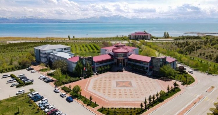 جامعة فان يوزنجويل - Van Yüzüncü Yıl Üniversitesi