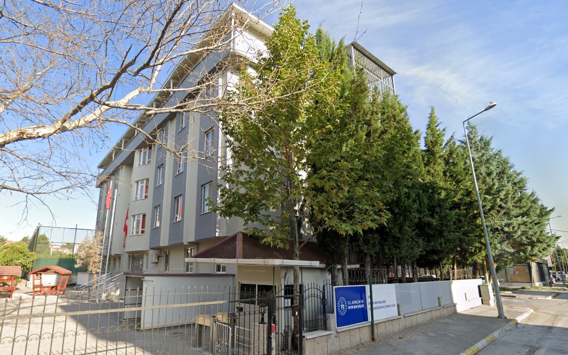 Özel Ensar Vakfı Balıkesir Yükseköğrenim Kız Öğrenci Yurdu