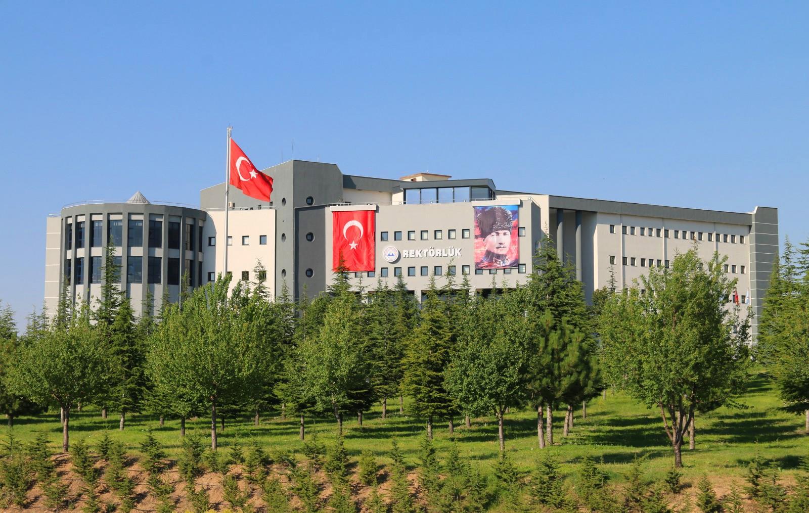 جامعة إرجييس - Erciyes Üniversitesi
