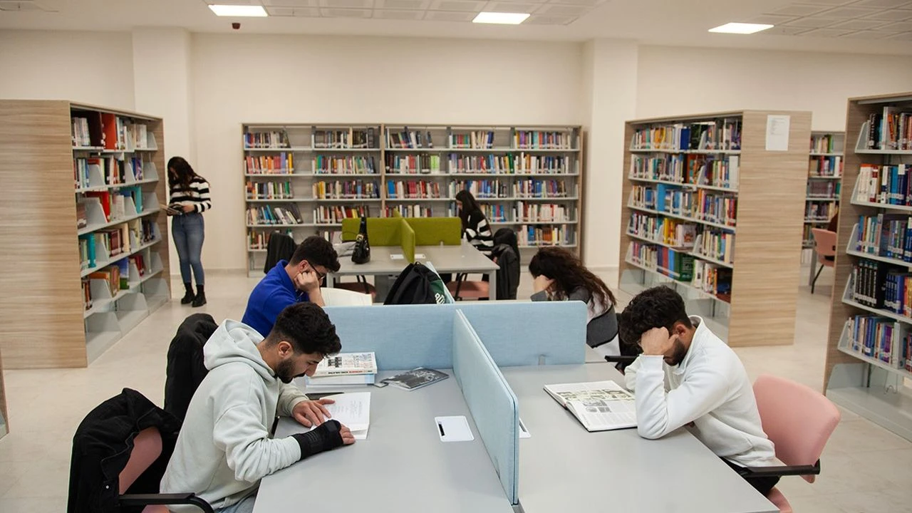 جامعة هكاري – HAKKARI ÜNIVERSITESİ