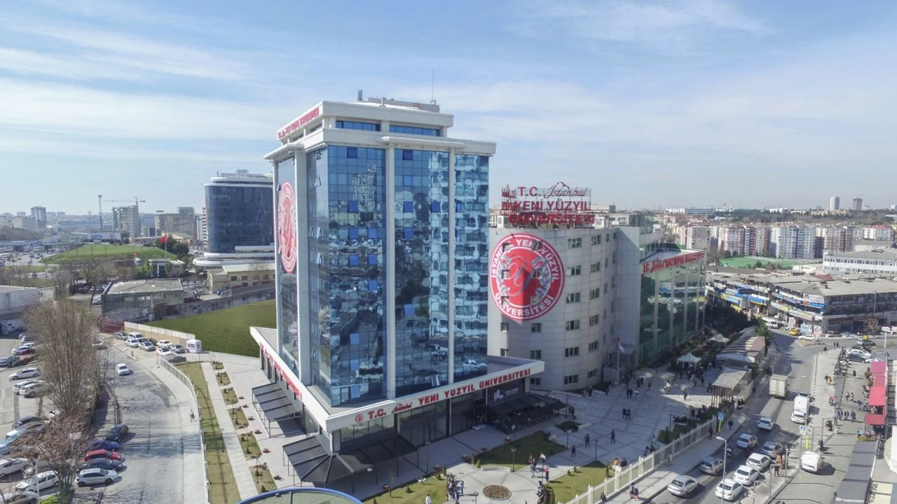 جامعة إسطنبول يني يوزيل-İSTANBUL YENİ YÜZYIL ÜNİVERSİTESİ