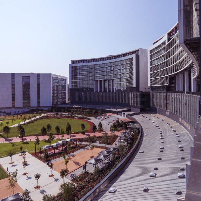 جامعة إسطنبول ميديبول-İSTANBUL MEDİPOL ÜNİVERSİTESİ