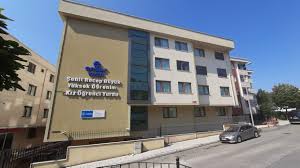 Özel Ensar Vakfı İstanbul Üsküdar Şehit Recep Büyük Yükseköğrenim Kız Öğrenci Yurdu