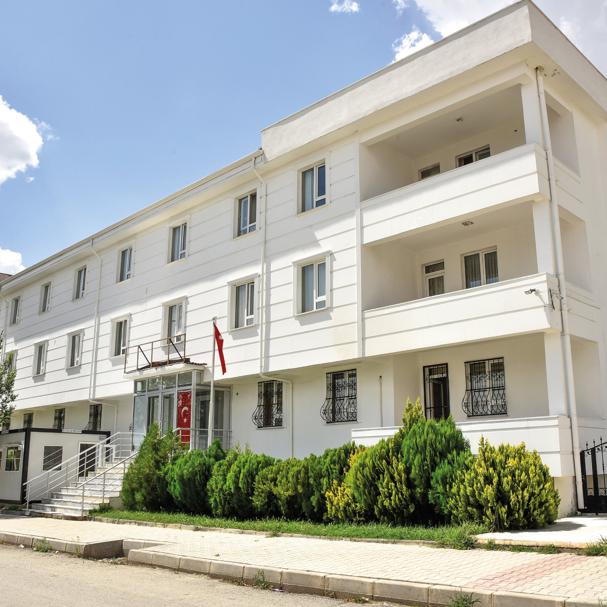 Özel İnsan Vakfı Erzincan Yükseköğretim Kız Öğrenci Yurdu