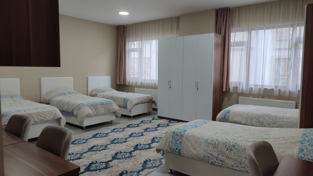 Özel Ensar Vakfı İstanbul Bağcılar Hazreti Hatice Yükseköğrenim Kız Öğrenci Yurdu