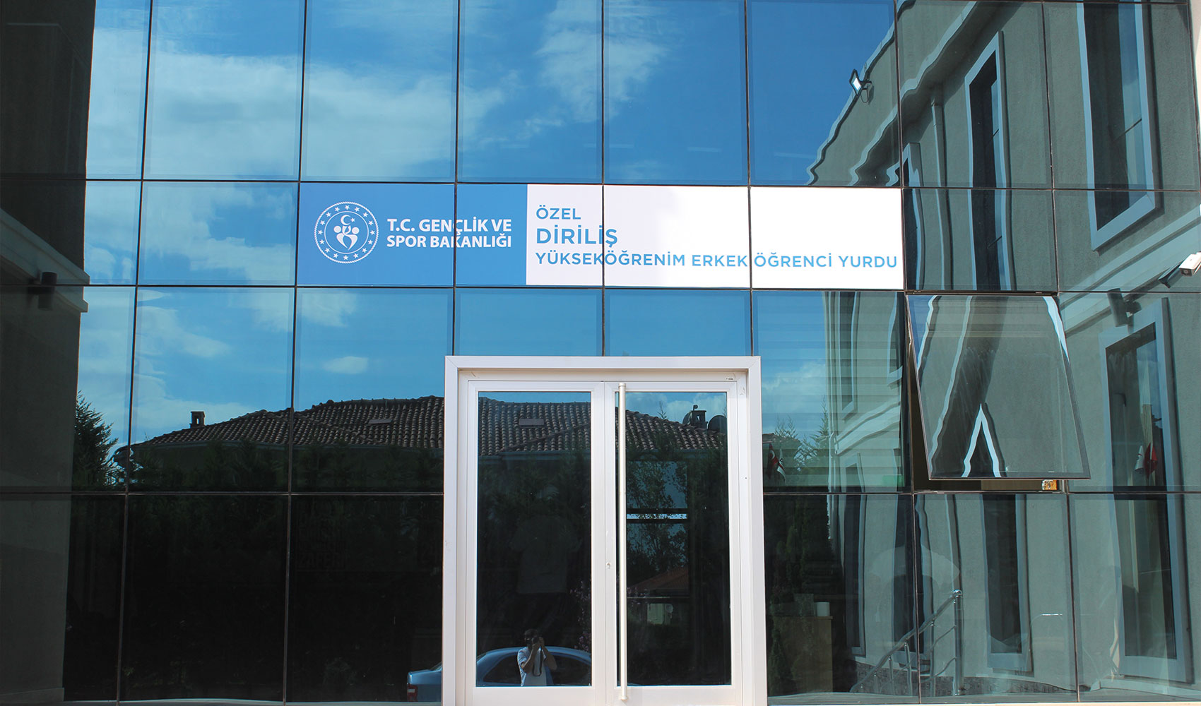 Özel İnsan Vakfı Diriliş Yükseköğretim Erkek Öğrenci Yurdu