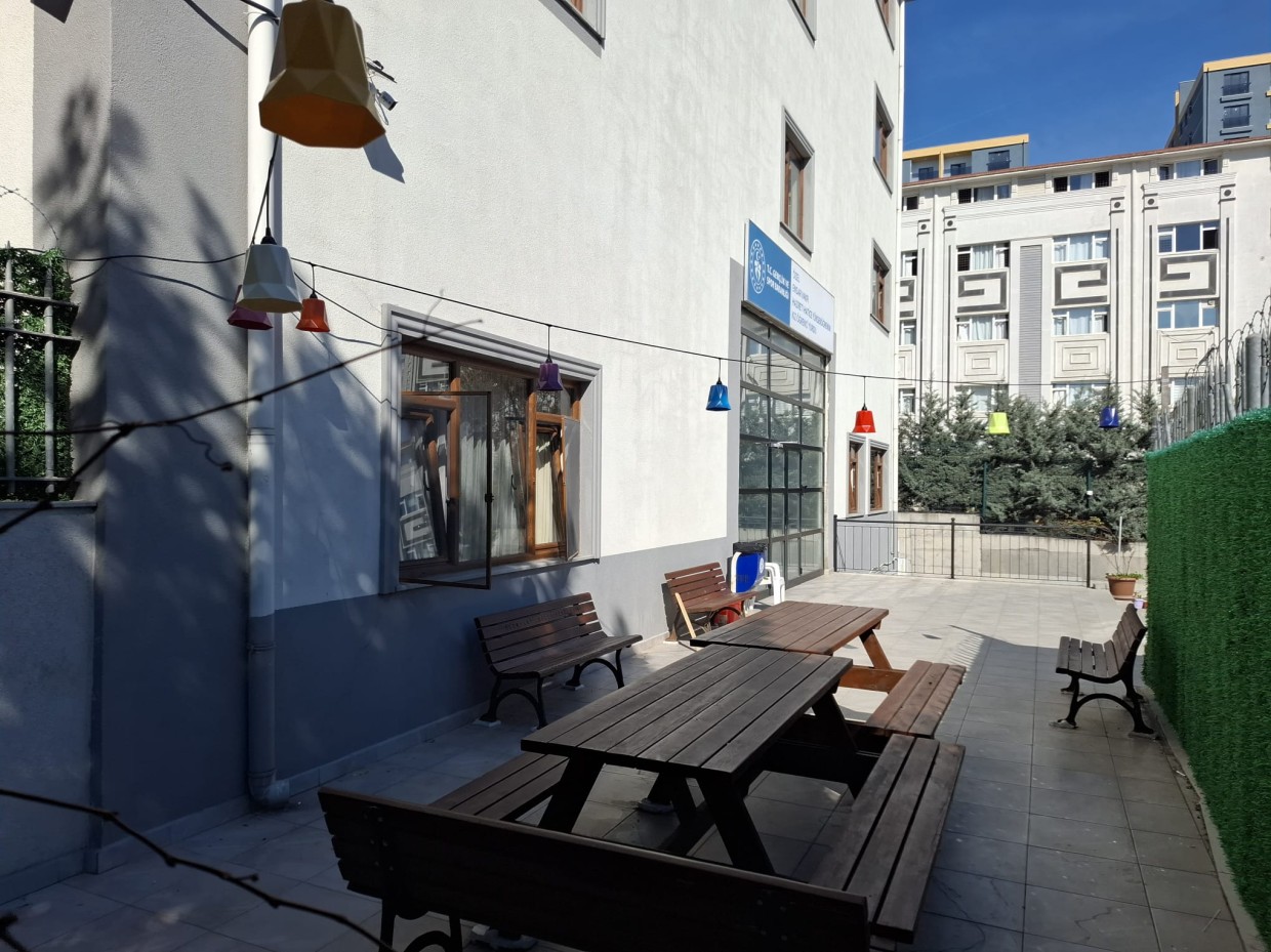 Özel Ensar Vakfı İstanbul Bağcılar Hazreti Hatice Yükseköğrenim Kız Öğrenci Yurdu