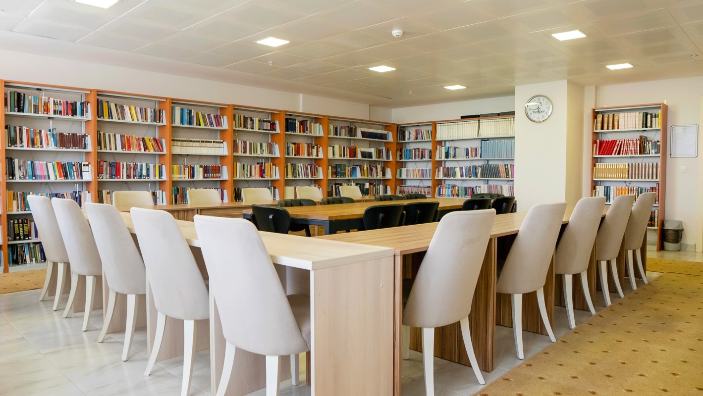 Mümine Hatun Yükseköğretim Kız Öğrenci Yurdu