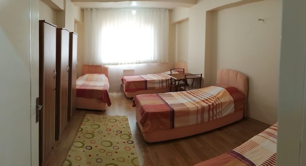 Özel Ensar Vakfı İzmir Yükseköğrenim Kız Öğrenci Yurdu