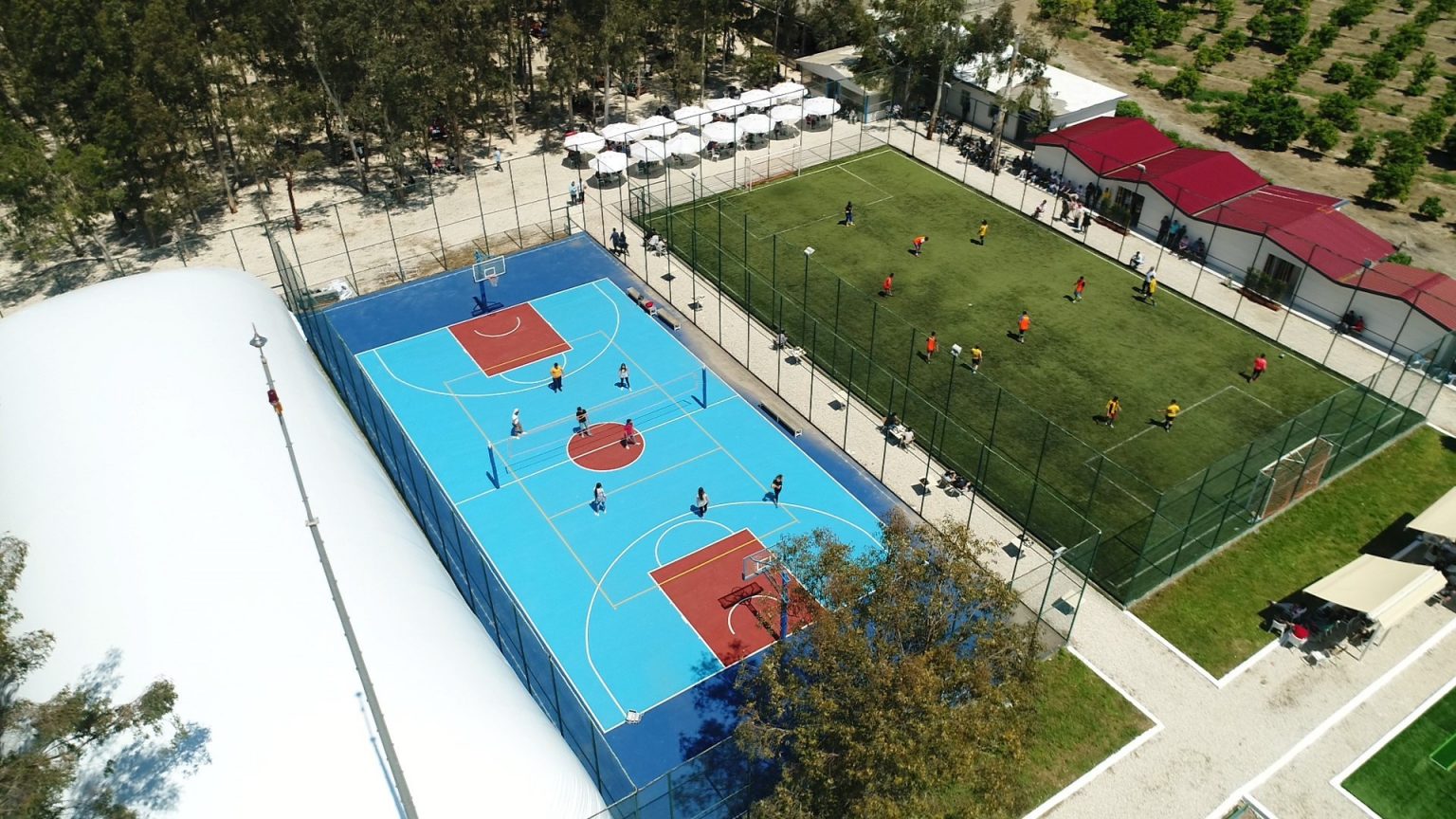 جامعة تشاغ -Çağ Üniversitesi