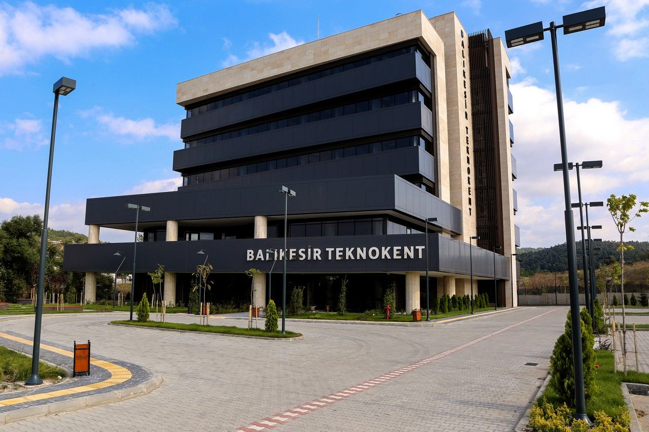 جامعة بالك اسير - BALIKESIR ÜNIVERSITESI