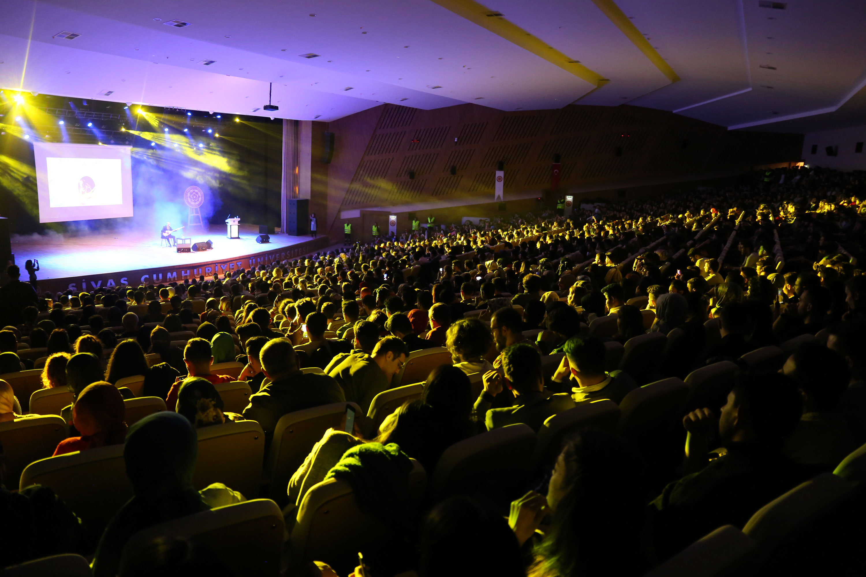 جامعة سيواس جمهوريات-sivas cumhuriyet üniversitesi