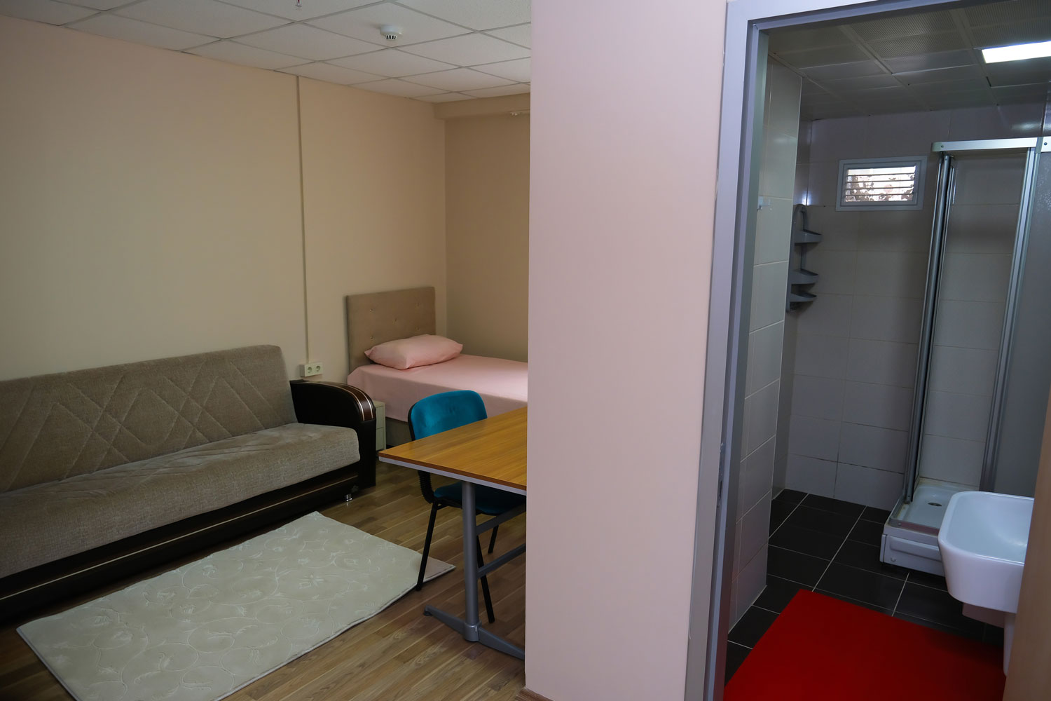Özel İnsan Vakfı Maltepe Yükseköğretim Kız Öğrenci Yurdu