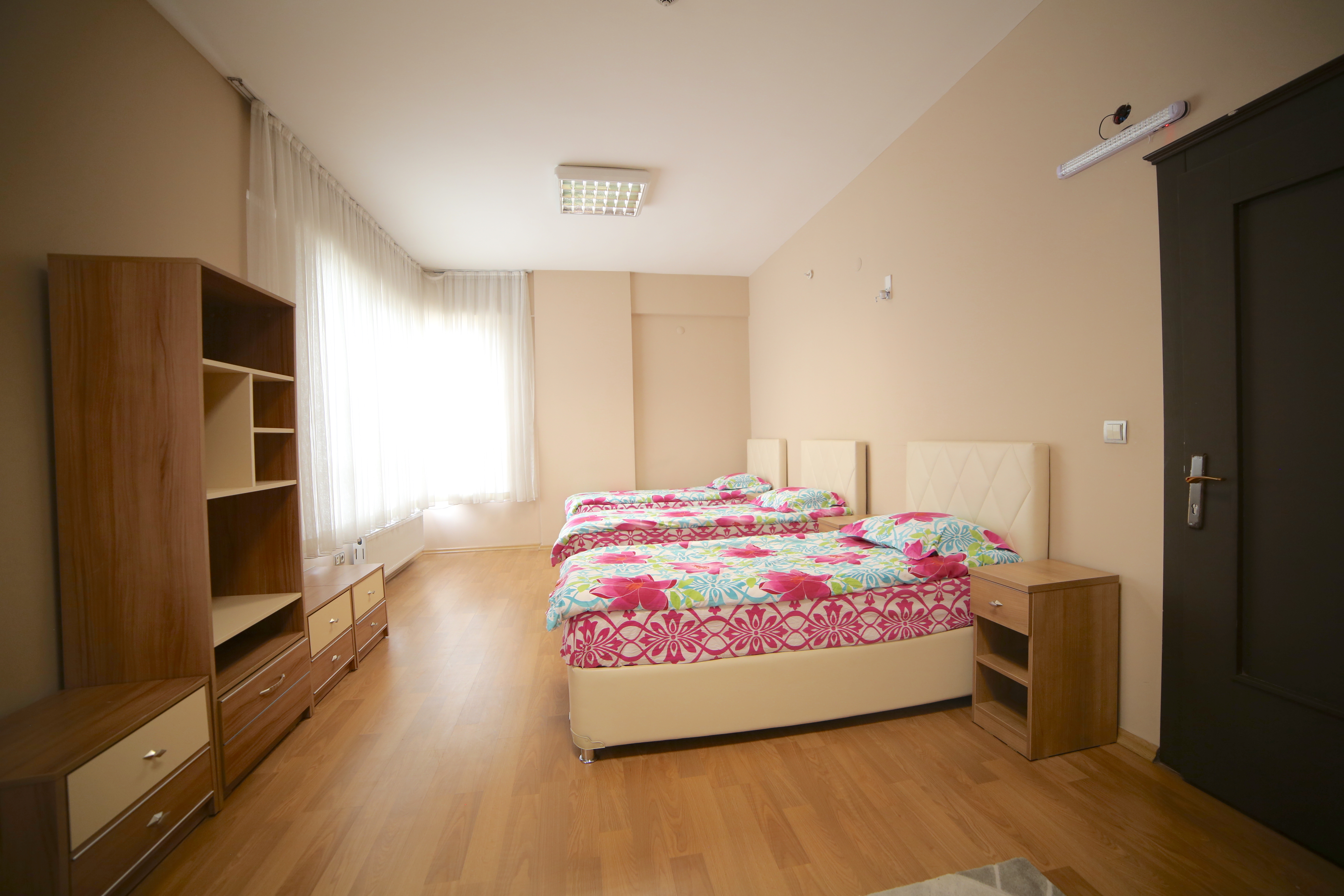 Kübra Yükseköğretim Kız Öğrenci Yurdu