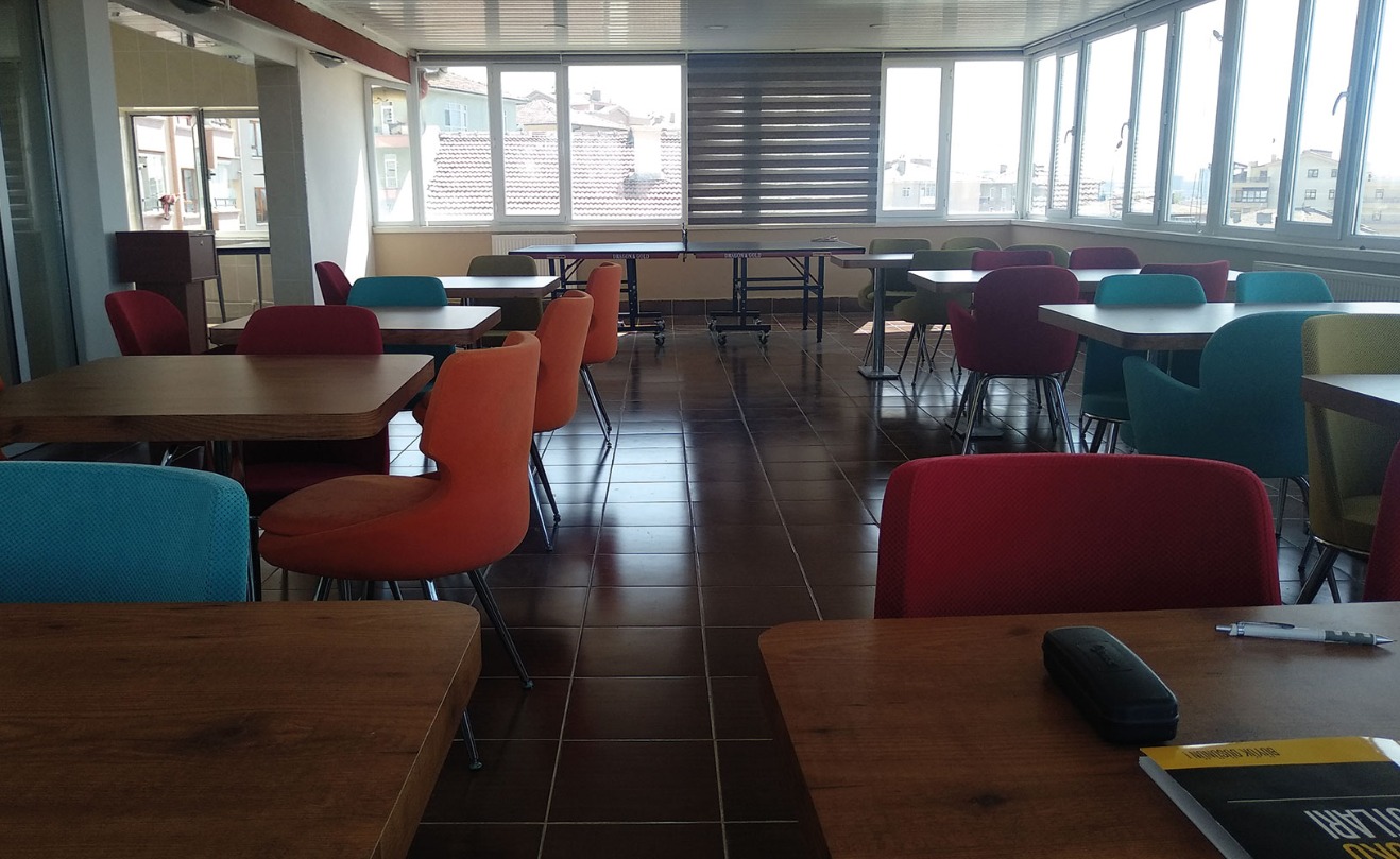 Özel İnsan Vakfı Akif Emre Yükseköğretim Erkek Öğrenci Yurdu