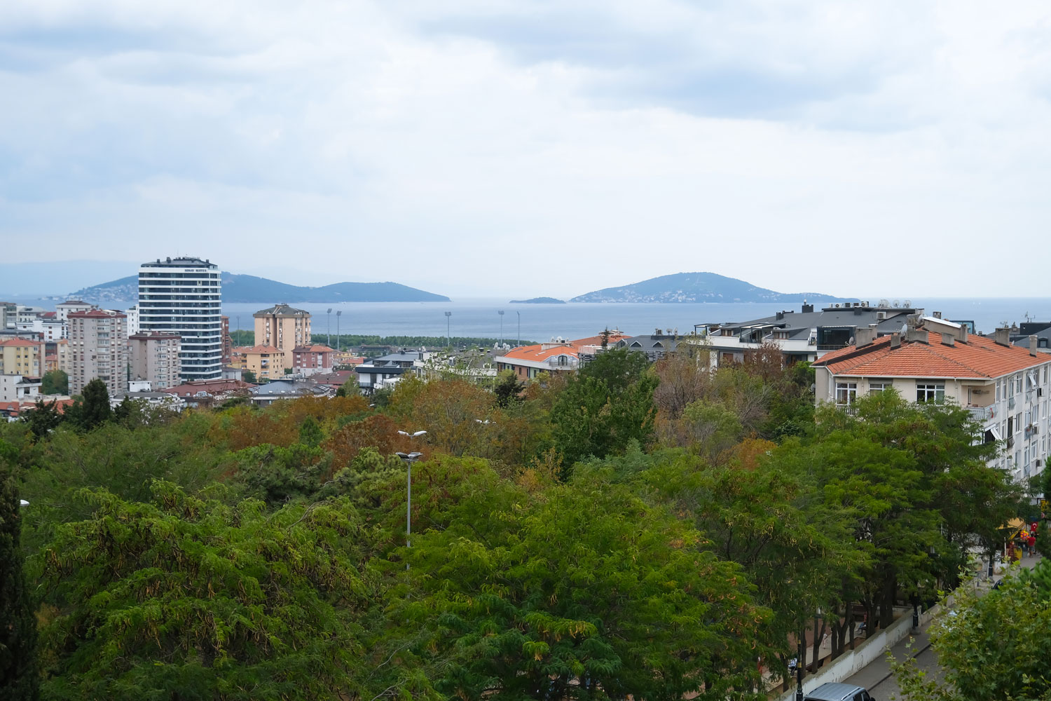 Özel İnsan Vakfı Maltepe Yükseköğretim Kız Öğrenci Yurdu