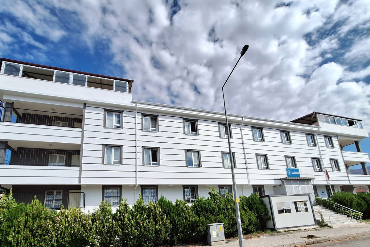 Özel İnsan Vakfı Erzincan Yükseköğretim Kız Öğrenci Yurdu