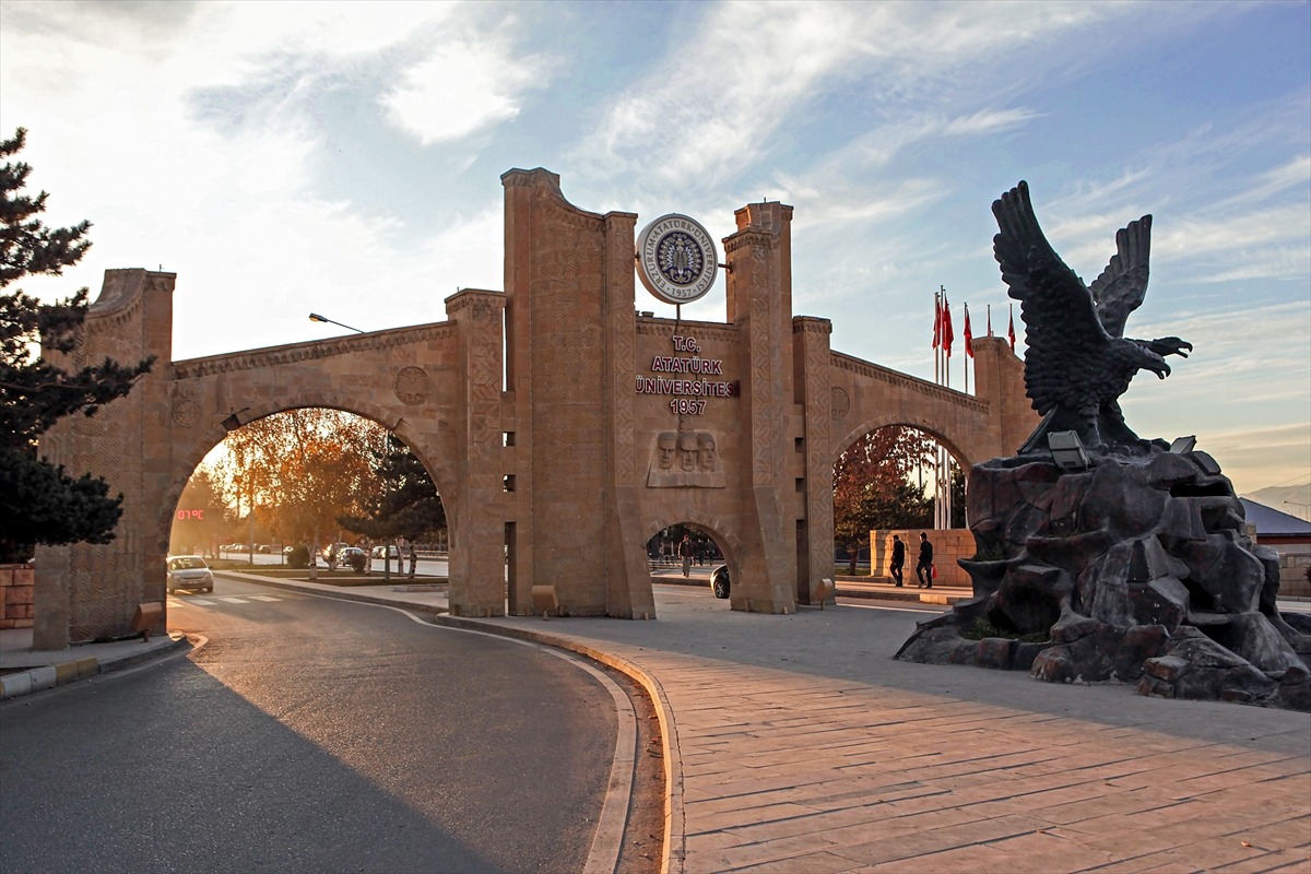 جامعة اتاتورك 