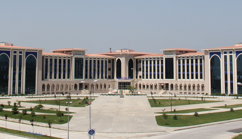 جامعة كيركلاريلي - Kırklareli ÜniversitesI