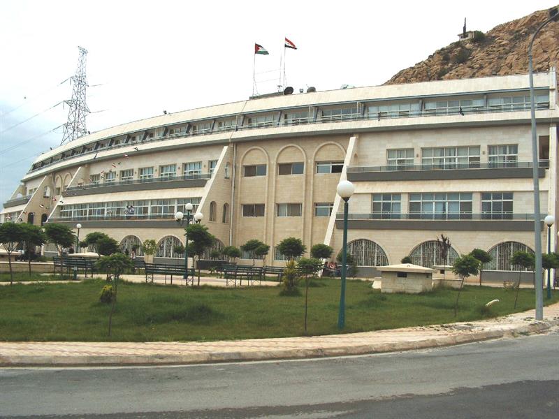 HIBA المعهد العالي لإدارة الأعمال