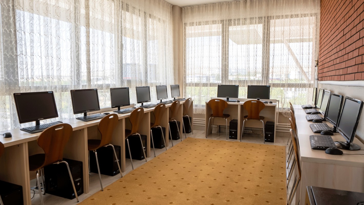 Mümine Hatun Yükseköğretim Kız Öğrenci Yurdu