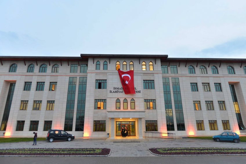 KAHRAMANMARAŞ SÜTÇÜ İMAM ÜNİVERSİTESİ - جامعة كهرمان مرعش سوتشو امام