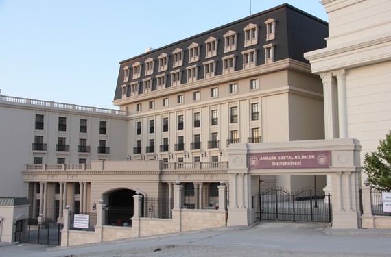 ANKARA SOSYAL BİLİMLER ÜNİVERSİTESİ _ جامعة أنقرة للعلوم الاجتماعية
