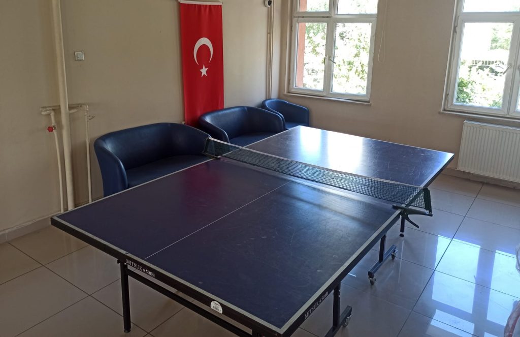 سكن وقف الديانة التركي  قيصري للتعليم العالي للذكور-TÜRKİYE DİYANET VAKFI KAYSERİ YÜKSEKÖĞRENİM ERKEK ÖĞRENCİ YURDU 