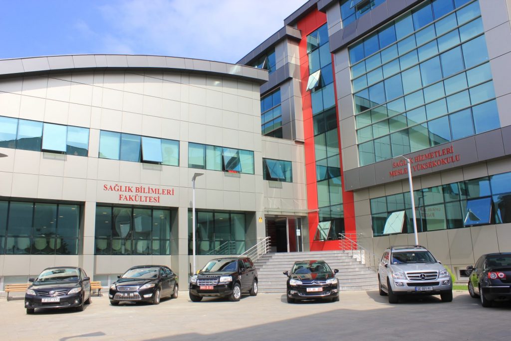 جامعة أوراسيا - Avrasya Üniversitesi