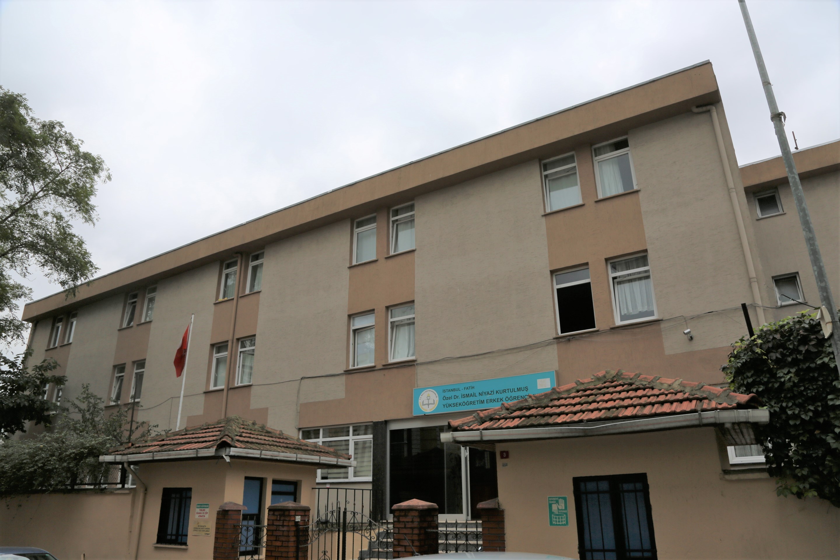 Dr. İsmail Niyazi Kurtulmuş Yükseköğretim Erkek Öğrenci Yurdu