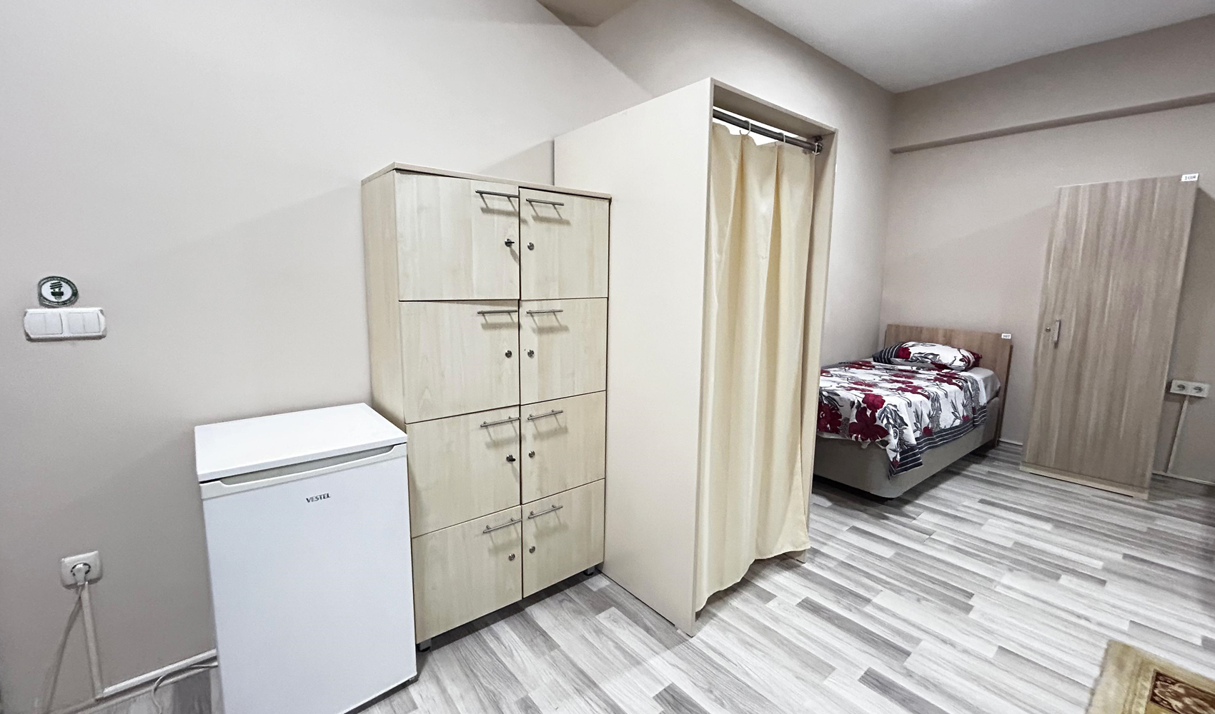 Özel İnsan Vakfı Bakırköy Yükseköğretim Kız Öğrenci Yurdu